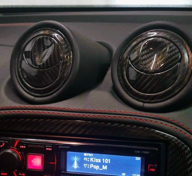 KOSHI Group Alfa Romeo 4C | EVERGREEN CORPORATION