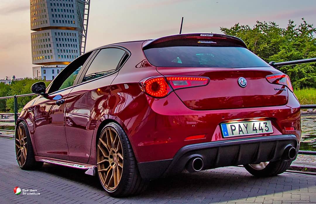 Stile Italia Alfa Romeo Giulietta SIDESKIRTS FLAPS CARBON