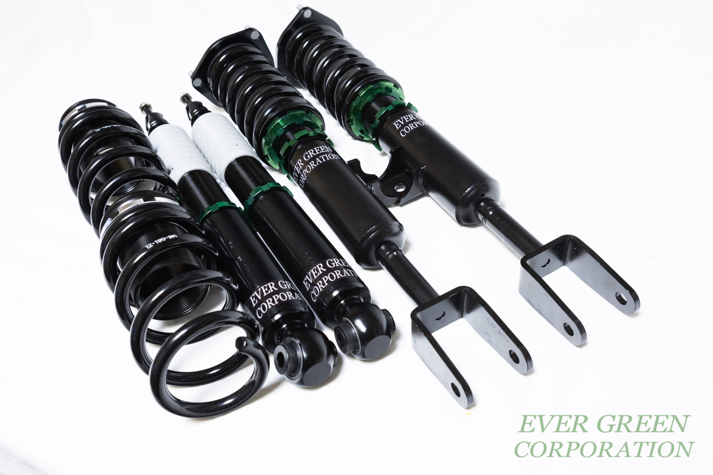 アルファロメオ用車高調整式サスペンションシステム | EVERGREEN